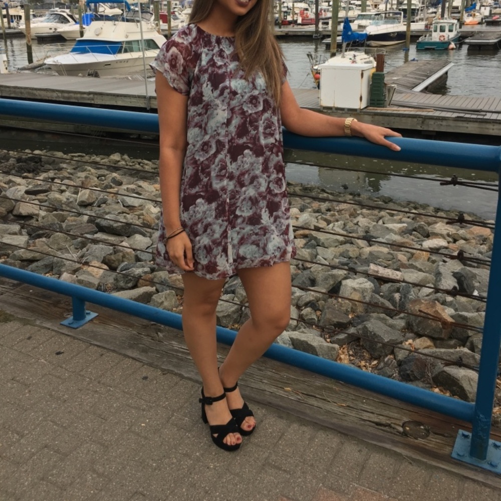 BGBGeneration Floral Babydoll Dress